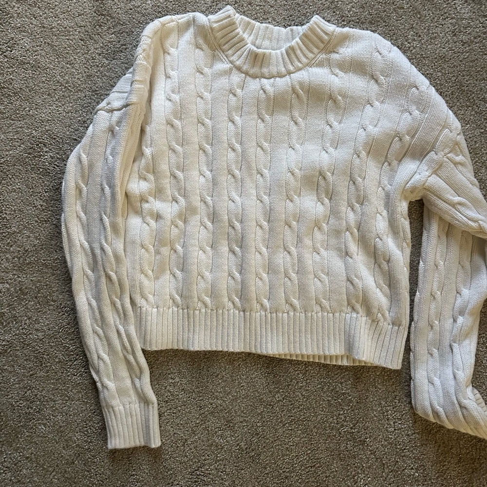 GAP Ivory white Cable Knit Sweater large